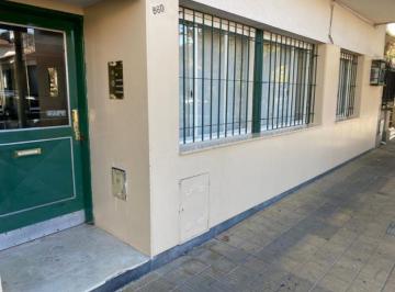 Departamento de 3 ambientes, Lomas de Zamora · Departamento 3 Amb con 2 Patios