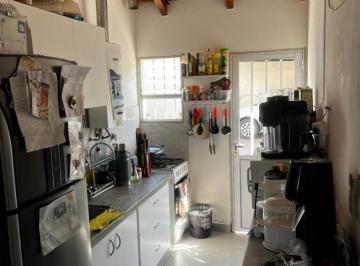 Casa · 90m² · 2 Dormitorios · Casa en Venta B° Parque Belgrano