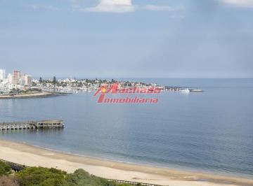 Foto1 · Departamento de 3 Dorm. en Venta Frente a Playa Mansa, Coral Tower