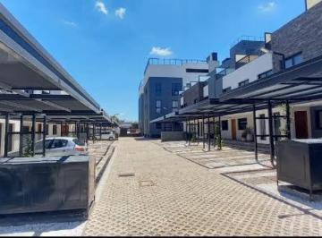 Casa · 160m² · 3 Ambientes · 1 Cochera · Triplex Carlos Paz Miralejos