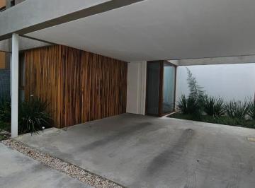 Casa · 115m² · 4 Ambientes · 1 Cochera · Casa en City Bell