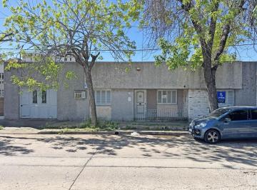 Casa · 387m² · 3 Dormitorios · 2 Cocheras · Casa en Venta