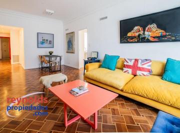 Departamento · 93m² · 3 Ambientes · Impecable Semipiso en Recoleta! Luminoso. Reciclado a Nuevo.