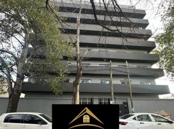 Departamento · 48m² · 2 Ambientes · 1 Cochera · Unidades Dos Ambientes en Venta en Edificio Casuarinas Centro!