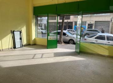 Local comercial , Villa Crespo · Local con Gran Vidriera * Castillo 333