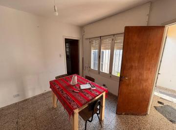 PH de 4 ambientes, Córdoba · Vendo PH en General Bustos - con Terraza Propia