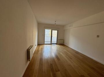 Departamento · 102m² · 4 Ambientes · 1 Cochera · Departamento de 2 Dorm. - Av Carballo 170