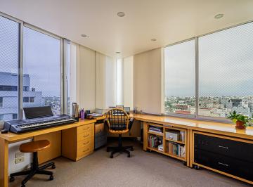 Departamento de 4 ambientes, Villa Urquiza · Magnifico Departamento de 4 Ambientes en Torre en Villa Urquiza con Cochera Fija