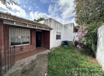 PH · 99m² · 4 Ambientes · PH en Venta en Moron