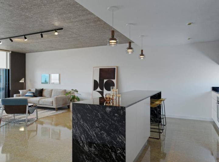 Departamento · 95m² · 5 Ambientes · 1 Cochera