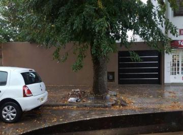 Casa · 125m² · 3 Ambientes · 1 Cochera · Casa en Venta