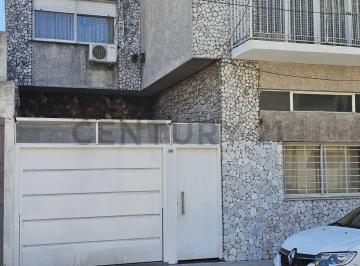 PH · 100m² · 3 Ambientes · 1 Cochera · Venta PH Parque Chas 3 Mb. C/patio Terraza y Cochera