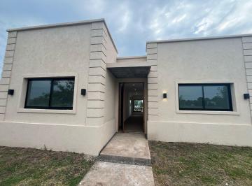 Casa de 4 ambientes, Campana · Casa a Estrenar de 4 Ambientes en Finca Exclusiva “el Campo” Cardales