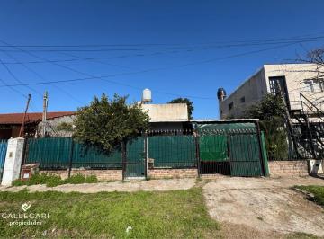Casa de 4 ambientes, Berazategui · Casa 4 Ambientes C/ Parque | Berazategui