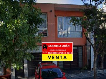 Casa de 3 ambientes, Boedo · Venta Casa 5 Amb con Cochera y Patio. Ideal 2 Familias Lote 8,66x27