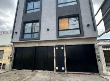 Departamento · 82m² · 4 Ambientes · 1 Cochera · Pre - Venta Complejo de Duplex a Estrenar de Categ. 3 Amb C/ Cochera Fija o Patio