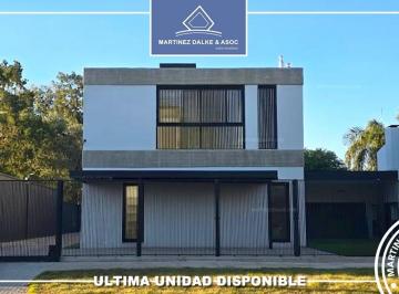 Casa · 220m² · 4 Ambientes · 2 Cocheras · Joule Al 6100 - Housing 3 Dorm. + Escritorio