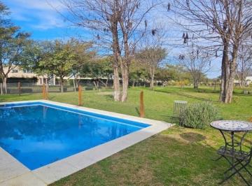 Casa · 160m² · 4 Ambientes · 1 Cochera · Casa - San Matias