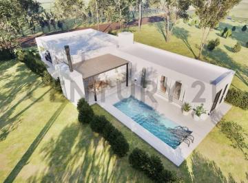 Casa · 166m² · 2 Dormitorios · Casa en Venta a Estrenar en Barrio Las Alondras, Villa Elisa - 407 y 19