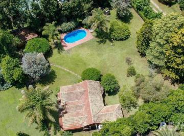 Casa · 136m² · 6 Ambientes · Venta Casa 6 Ambientes con Pileta El Remanso