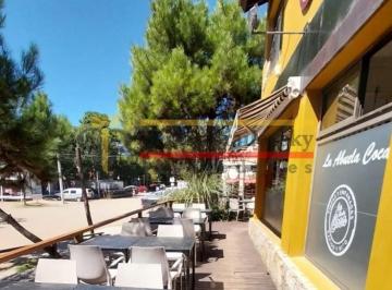 Fondo de comercio · 60m² · 2 Ambientes · Venta de Fondo de Comercio en Mar Azul - Casa de Empanadas La Abuela Coca