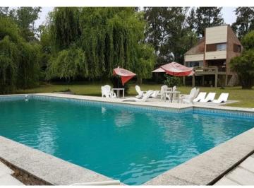 Quinta vacacional · 328000m² · Isla Delta, rio Carapachay Km 13,5 Tigre "Las Tarariras"