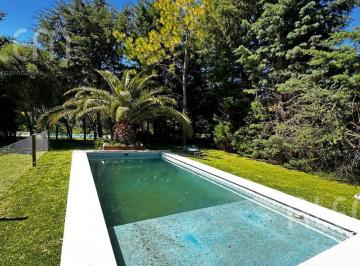 Casa · 112m² · 4 Ambientes · 3 Cocheras · Casa de 4 Ambientes en Venta en Malibu Canning