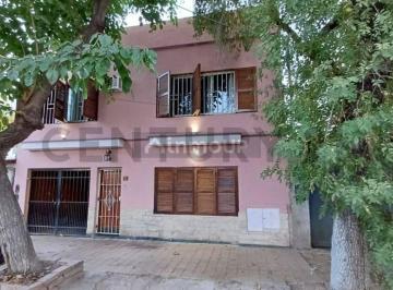 Departamento · 113m² · 4 Ambientes · Venta de Departamento + Salón de Uso Comercial Y/o Profesional