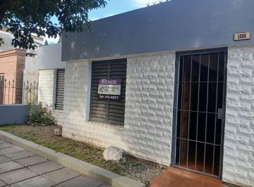 Casa · 80m² · 2 Ambientes · 1 Cochera · ¡Venta! Casa en El Trébol ¡Toda en Una Planta! ¡Con Escritura!