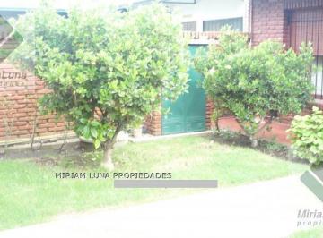 Casa · 30m² · 5 Ambientes · 3 Cocheras · Casa en Alquiler
