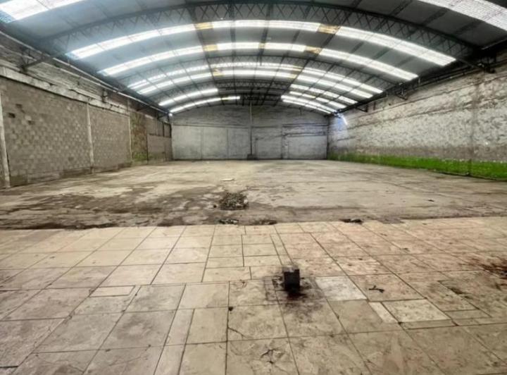 Bodega-Galpón · 912m² · 1 Ambiente