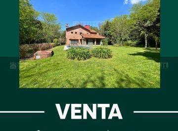 Casa · 171m² · 5 Ambientes · 3 Cocheras · Casa en Venta en La Martona, Cañuelas, Resto de La Provincia