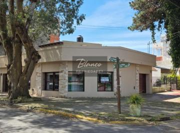 Casa · 160m² · 5 Ambientes · 1 Cochera · Hermosa Casa en Venta - Ideal Para Vivienda Permanente