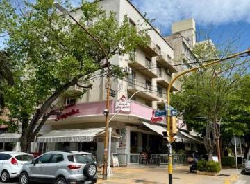 Departamento de 6 ambientes, Ciudad de Mendoza · Departamento en Venta en Calle Belgrano y Emilio Civit