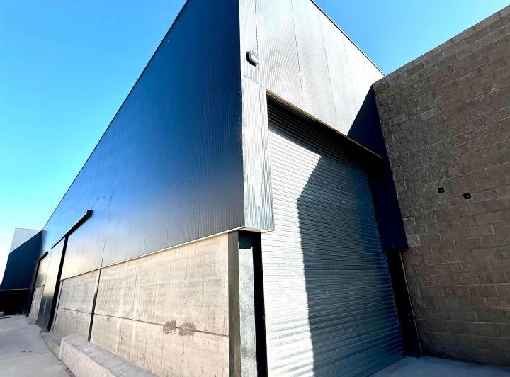 Bodega-Galpón · 800m² · 2 Ambientes
