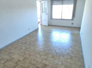 Departamento de 2 ambientes, Lanús · Amplio Departamanto de 2 Ambientes con Balcon