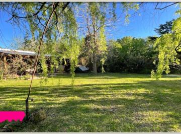 Casa · 84m² · 3 Ambientes · 3 Cocheras · Casa en Venta