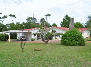 Foto1 · Casa Ubicada en Cantegril con Lindo Terreno