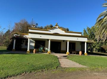 Casa · 200m² · 6 Ambientes · Venta Casa Estancia Benquerencia