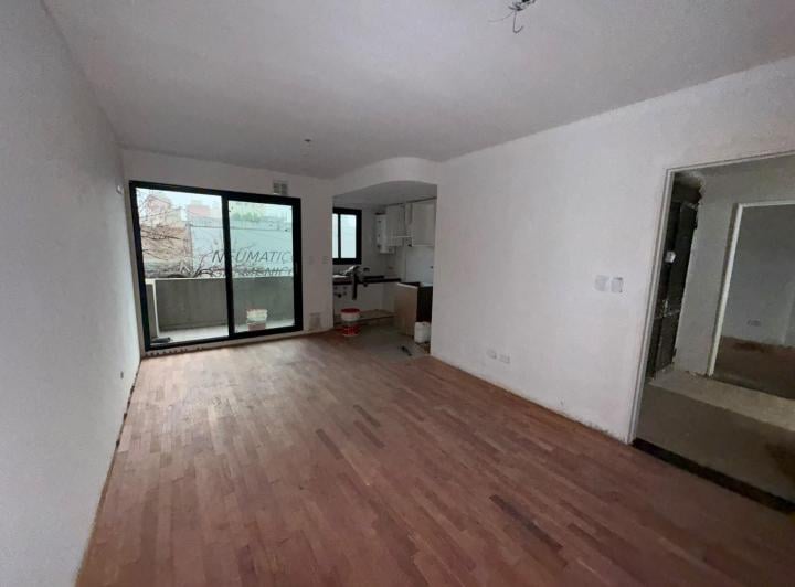 Departamento · 40m² · 2 Ambientes · 1 Cochera