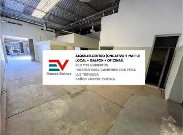 Bodega-Galpón · 600m² · 10 Ambientes · 10 Cocheras · Alquiler. Oncativo y Maipu. Galpon + Local + Oficinas. Ingreso Para Camiones con Fosa. 600 m Cub