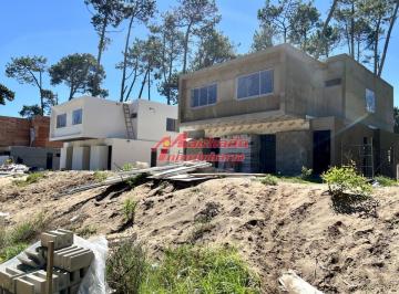 Foto1 · Casa a Estrenar en Pinares. Punta del Este