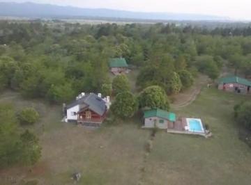 Vista del complejo con costa de rio 2 · Complejo de 4 Casas de Campo con Costa de Río Propia en Reartes (Fondo de Comercio Activo)