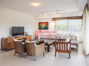 Foto1 · Apartamento en Venta 2 Dorm. Frente Al Mar. Brava 28