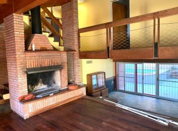 Casa de 10 ambientes, San Isidro · Casa en Venta - Bajo de San Isidro - Dueño Directo con Pileta y Cochera