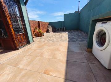 PH · 73m² · 3 Ambientes · Imponente PH, Entrada Independiente. Patio Exclusivo. Balcón