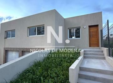 Foto1 · Casa a Estrenar en Propiedad Horizontal en Altos de La Laguna, Maldonado en Venta