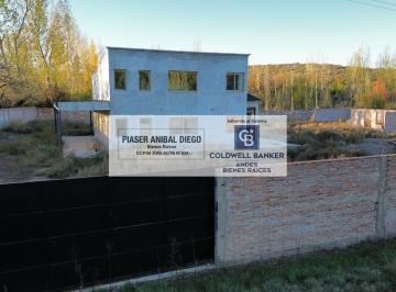 Casa · 150m² · 5 Ambientes · 2 Cocheras · Casa a Terminar en Venta