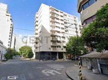 Oficina comercial · 63m² · 3 Ambientes · 1 Cochera · Venta 12 y 47. Oficina Al Frente con Balcon