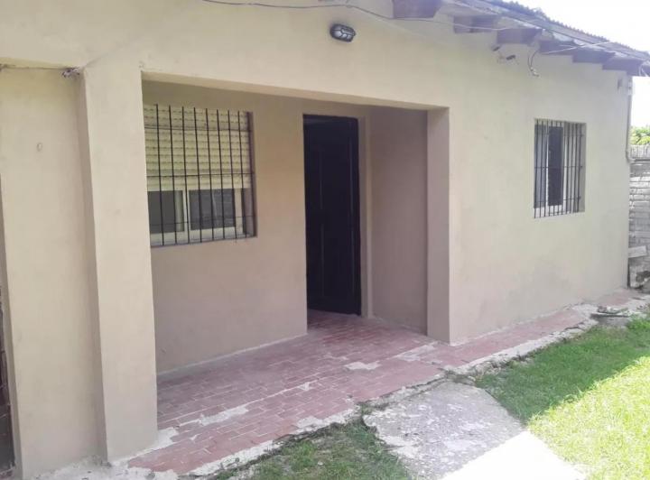 Casa · 97m² · 8 Ambientes · 2 Cocheras